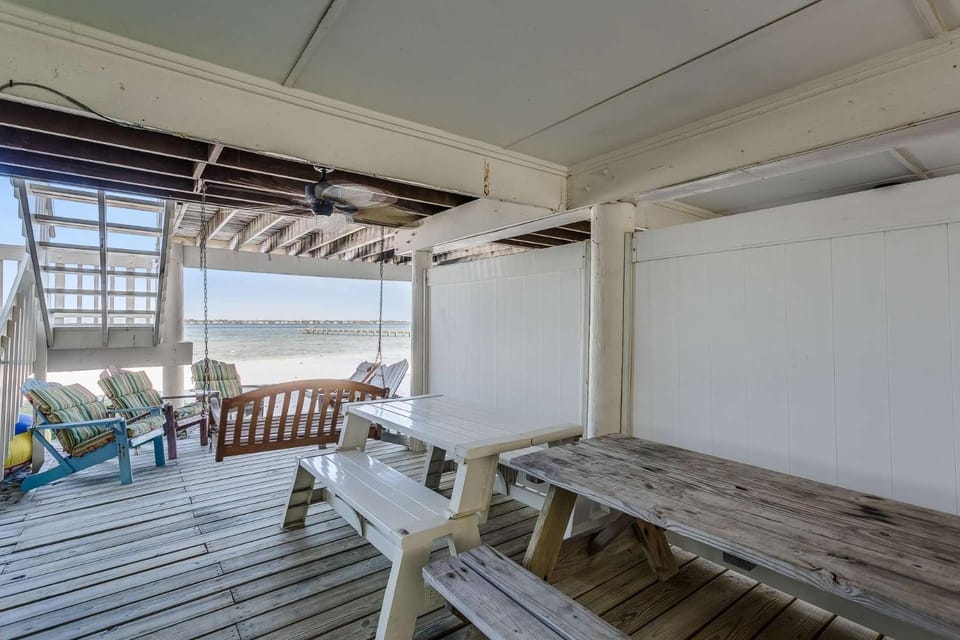 Boardwalk E3 House in Pensacola Beach