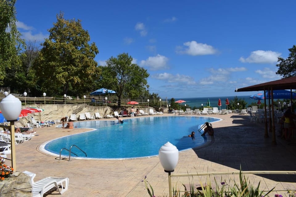 Pool view, Swimming pool