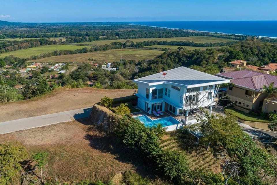 Casa La Cima House in Playa Hermosa