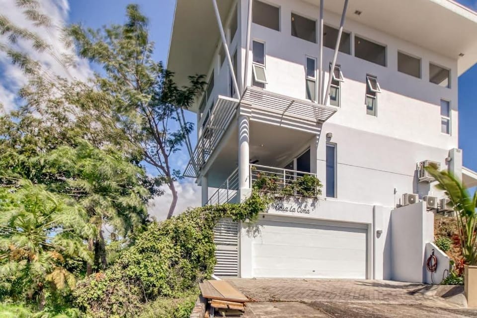 Casa La Cima House in Playa Hermosa