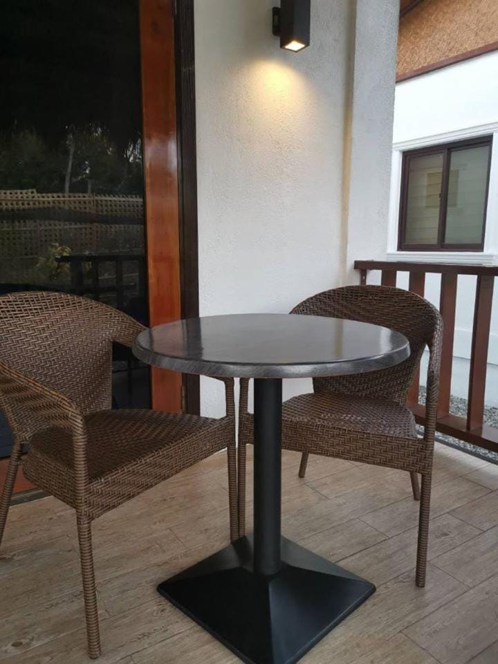 Alona Vikings Lodge 2 Resort in Panglao