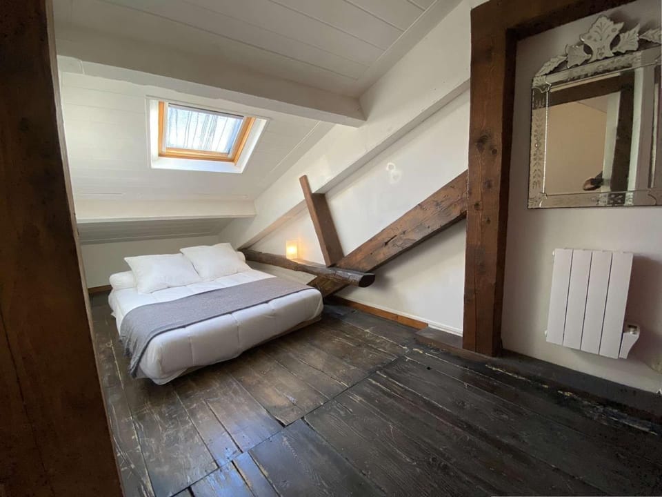 Appartement duplex confortable au cœur de Cauterets, idéal pour 6 personnes et proche des commodités. - FR-1-401-183 Apartment in Cauterets