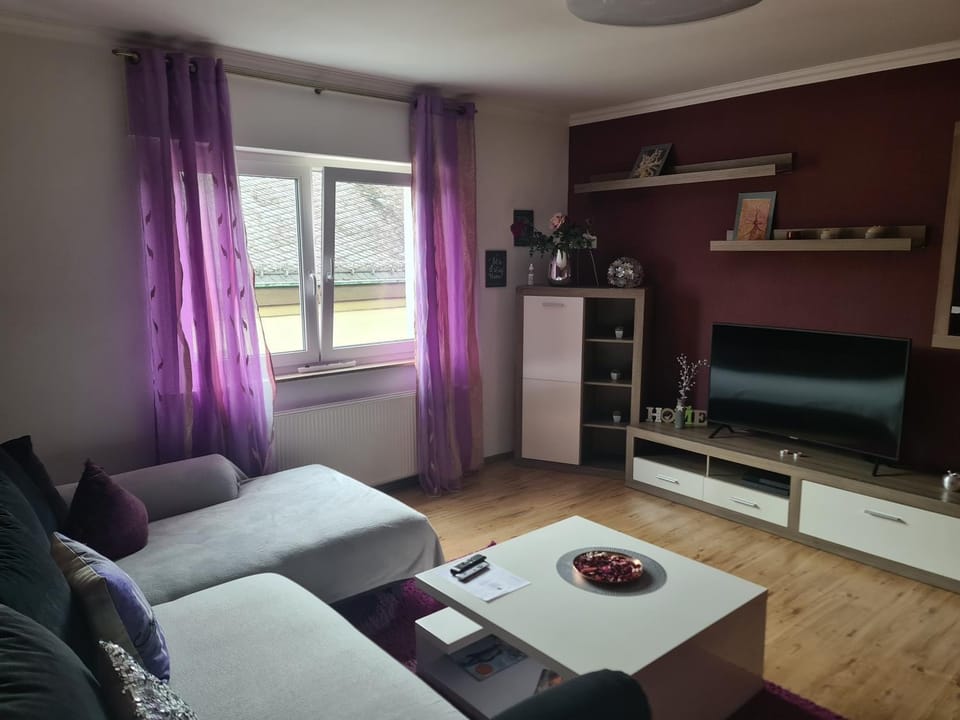 Schöne 3 Zimmer Wohnung Apartment in Rhein-Hunsrück-Kreis