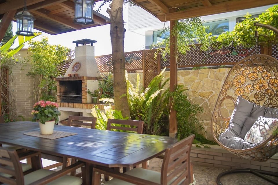 Casa adosada con piscina comunitaria Solo familias no grupos de jovenes House in Salou