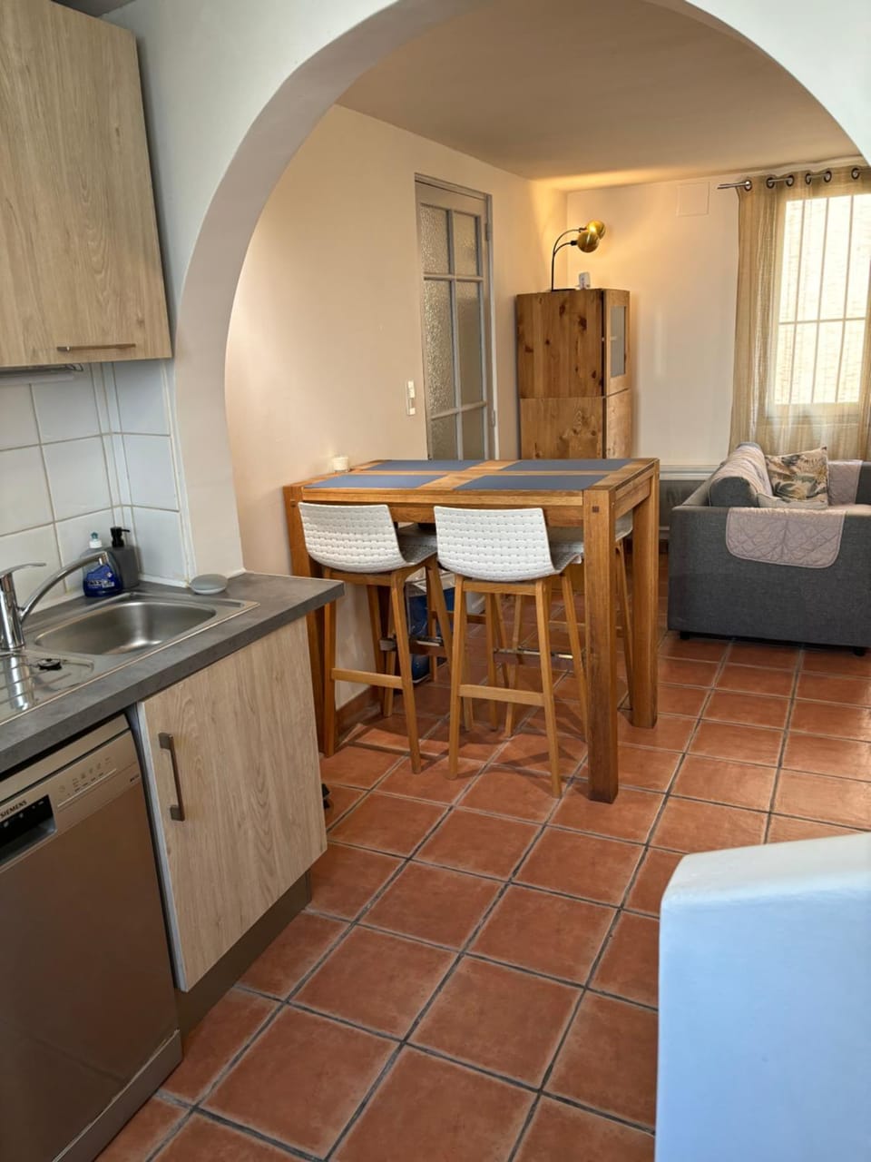 Kitchen or kitchenette, Living room, Dining area