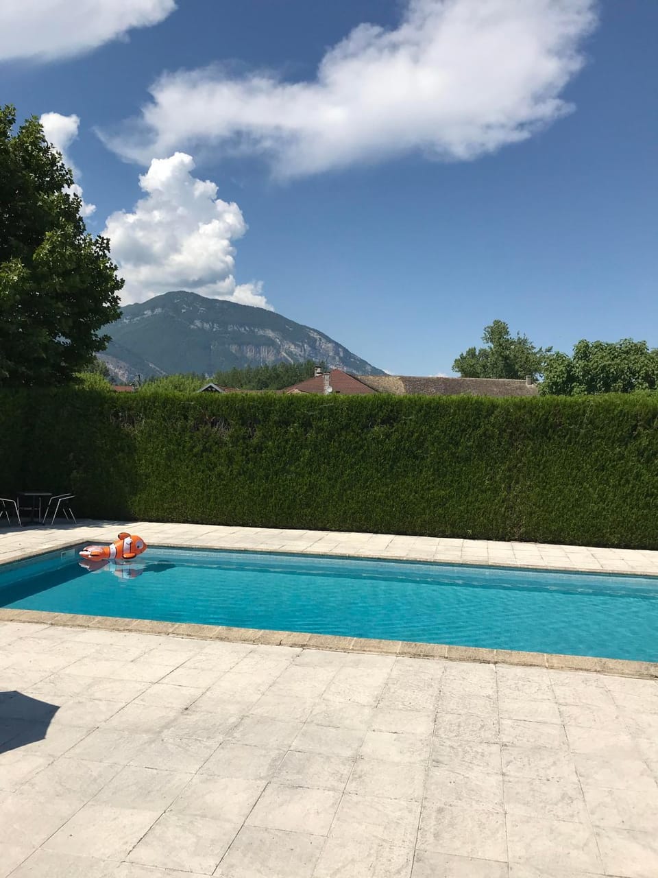 Swimming pool, Swimming pool
