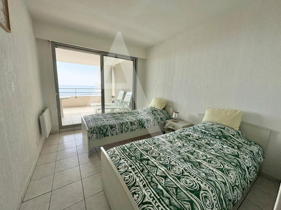 2 CHAMBRES, PKG, LARGE TERRASSE, PISCINE, VUE PANORAMIQUE MER Apartment in Occitanie