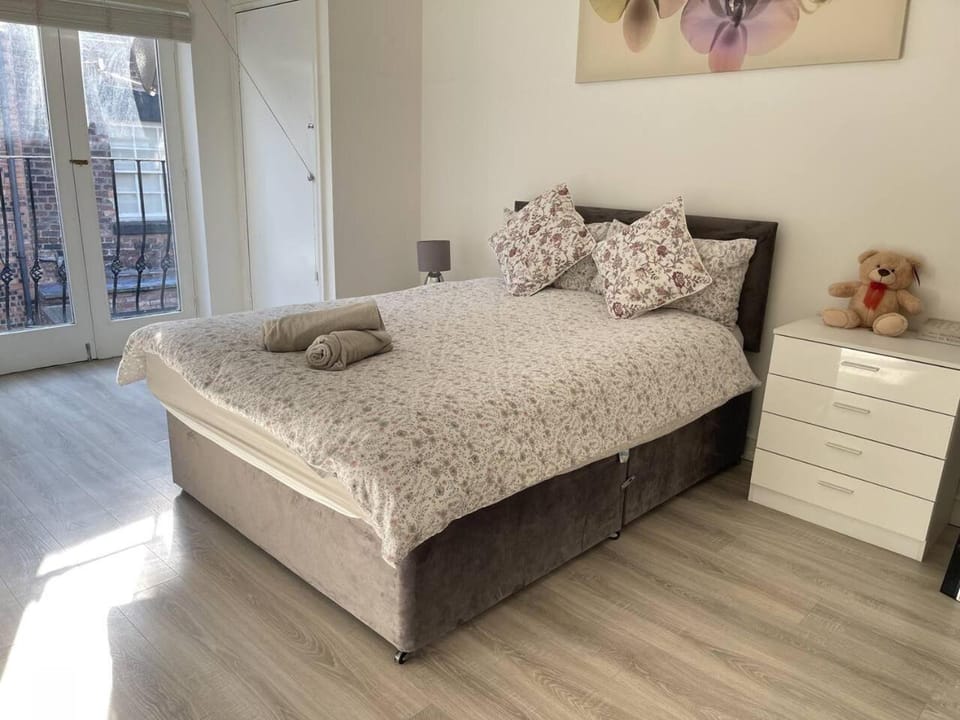 Liverpool City Stays - Economy Room Close to city centre GG Bed and Breakfast in Liverpool