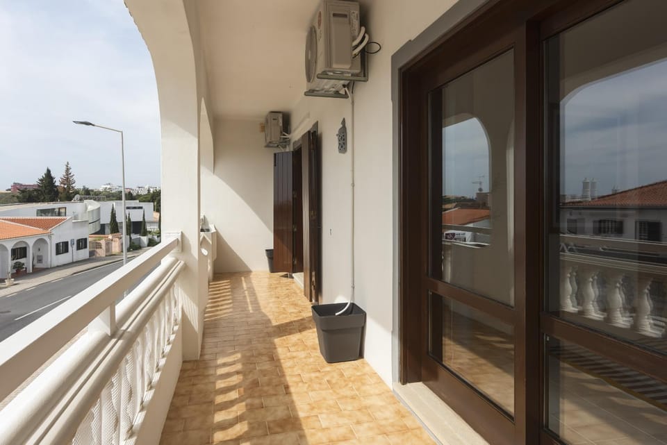 Vila de Santa Eulália - Albufeira Villa in Olhos de Água