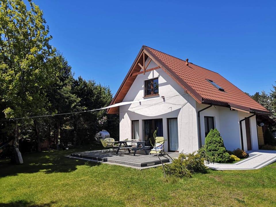 Property building, Garden, Garden view