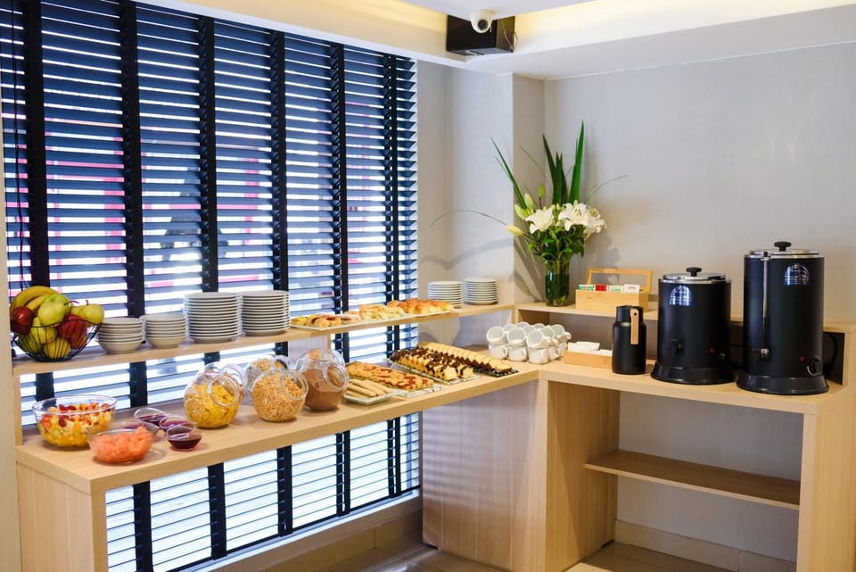 Buffet breakfast