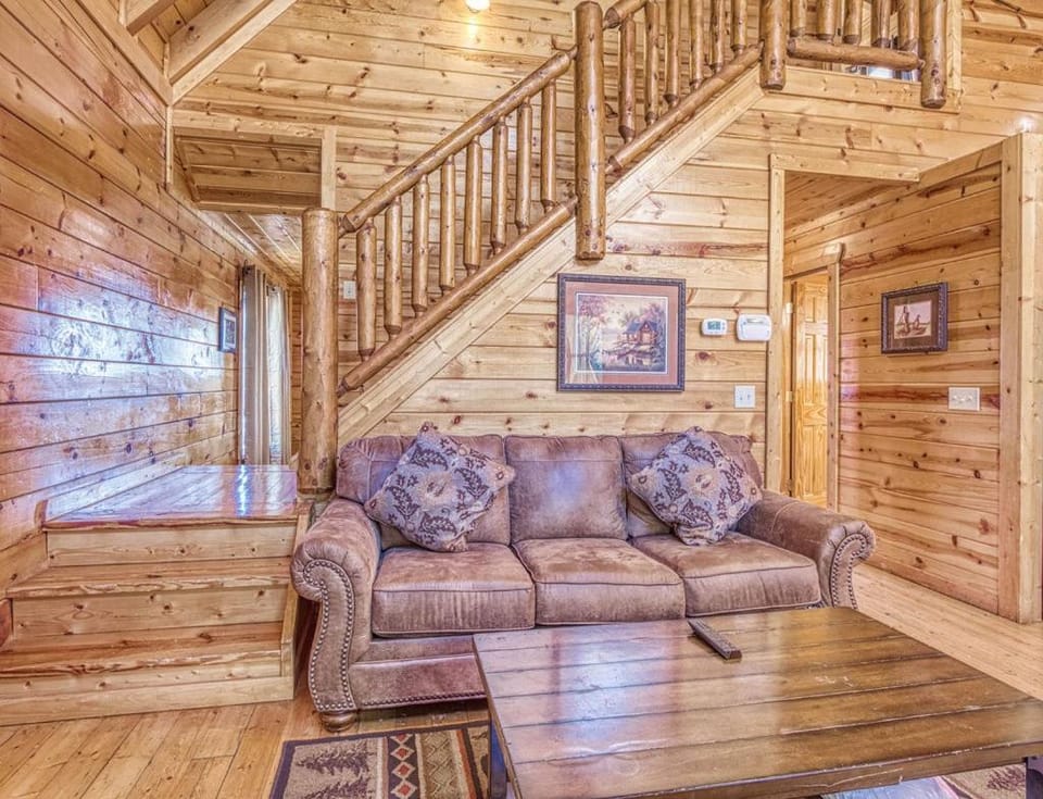 All About The View- Spacious Smoky Mountain Getaway Perfect for Families & Groups Chalet in Sevier County
