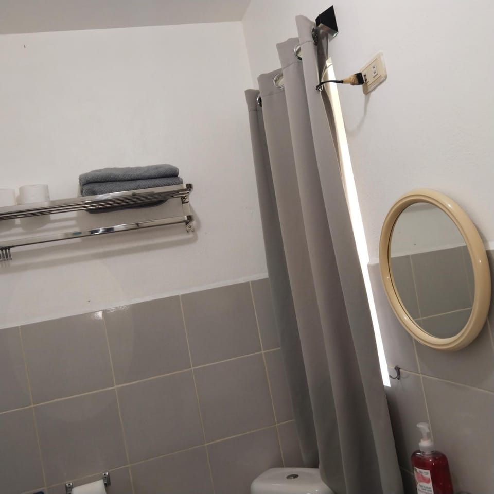 M-J Room Rental Inn in Central Visayas