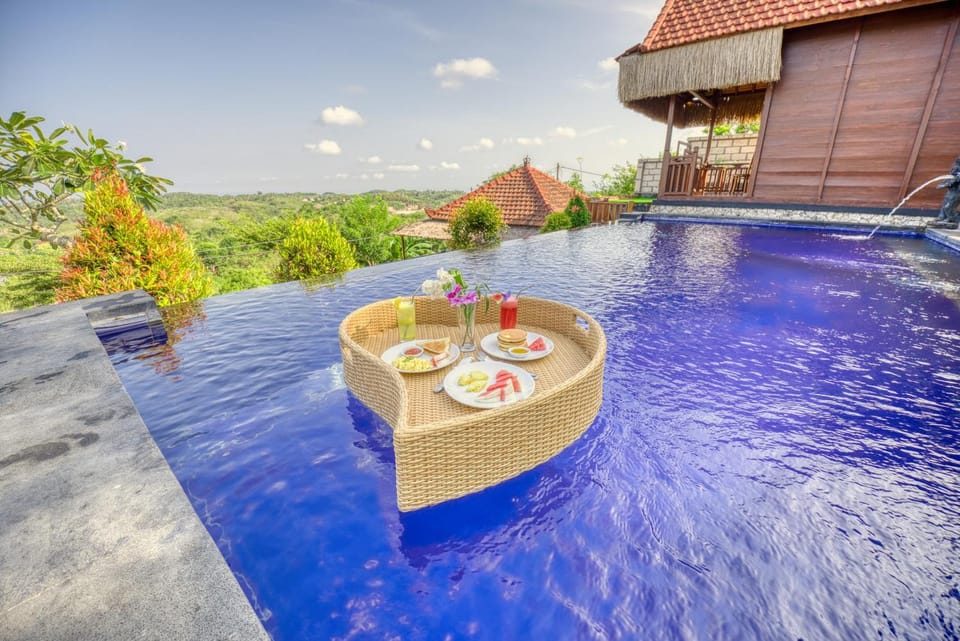 Natural landscape, Mountain view, Pool view, Swimming pool, Breakfast