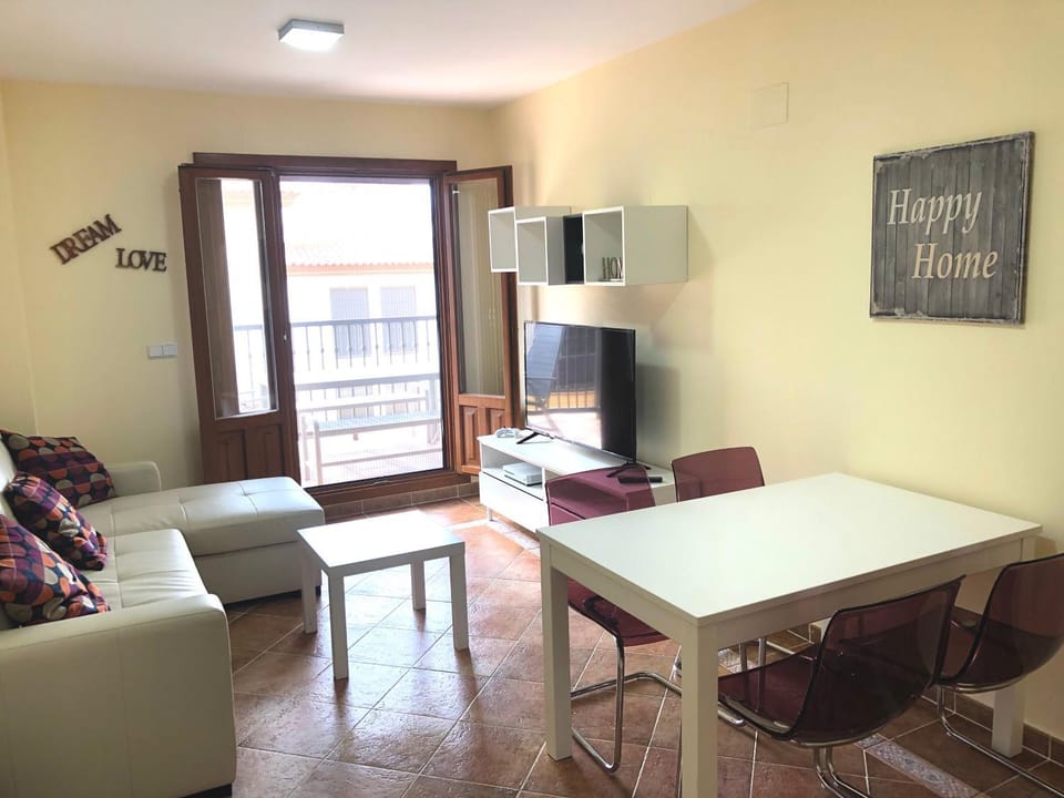 Communal lounge/ TV room, Living room, Lounge or bar