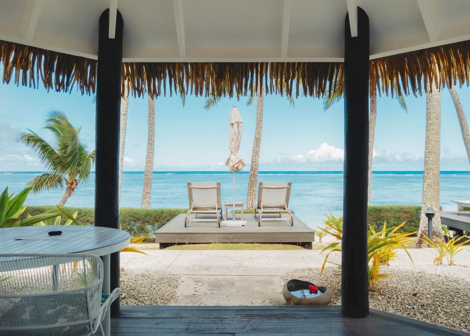 Patio, Balcony/Terrace, Beach, Sea view, sunbed