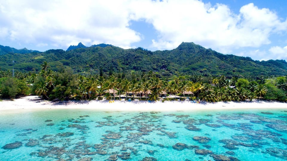 Natural landscape, Bird's eye view, Snorkeling, Snorkeling, Beach, Canoeing, Canoeing, On site, Sea view