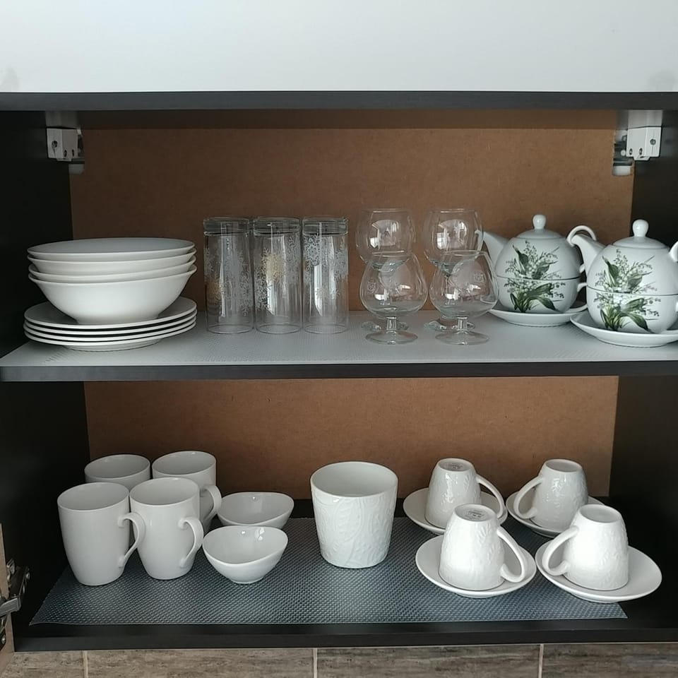 Coffee/tea facilities, Kitchen or kitchenette