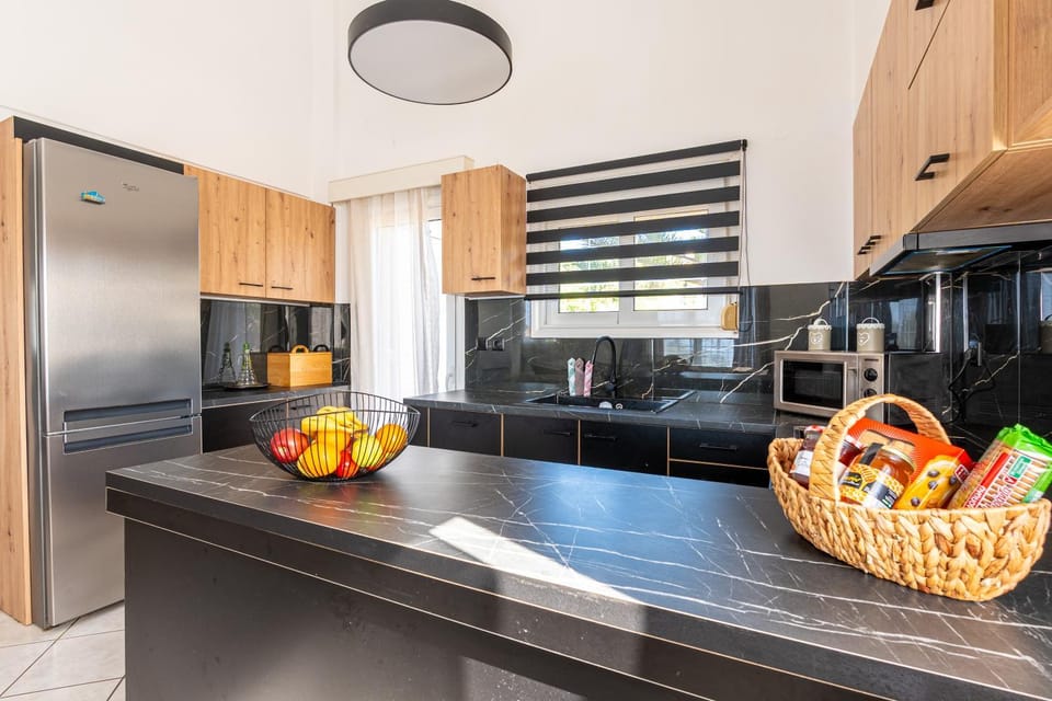 Kitchen or kitchenette, Food and drinks, Food, dishwasher, oven, pet friendly, stove, toaster