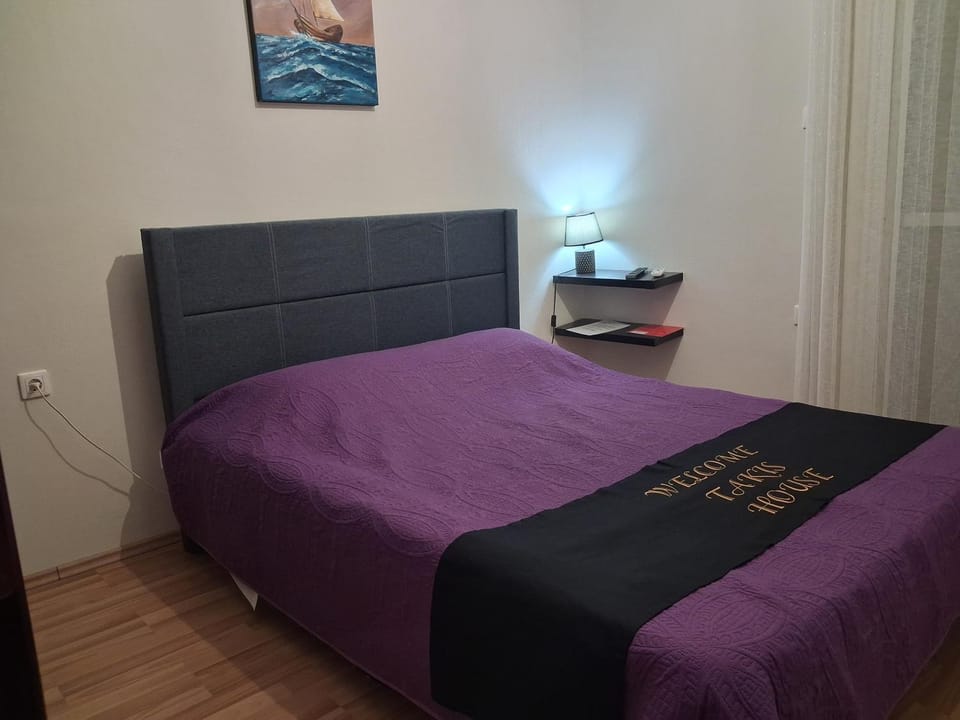 TAKIS HOUSE Apartment in Peloponnese, Western Greece and the Ionian