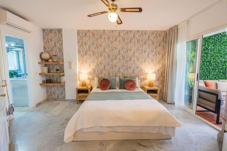 Golden Beach Apartment Elviria Apartment in Marbella