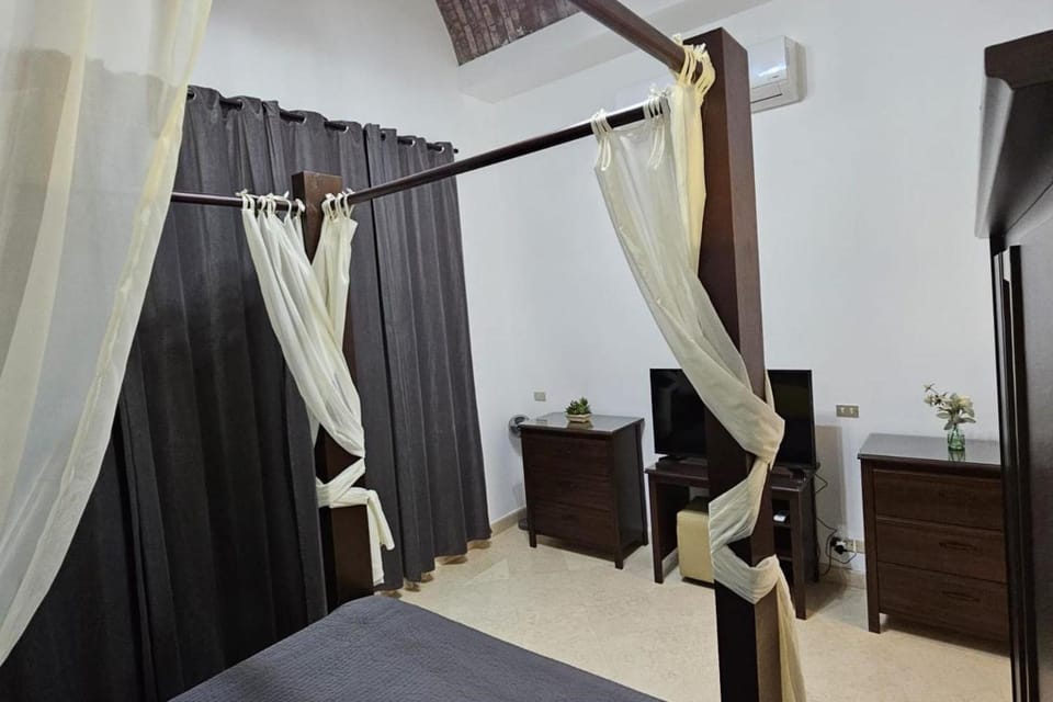 Villa - Sleeps 6 - Heated Pool - Garden - Parking Villa in Hurghada