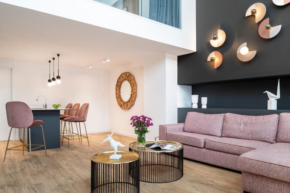 Living room, Seating area, Dining area