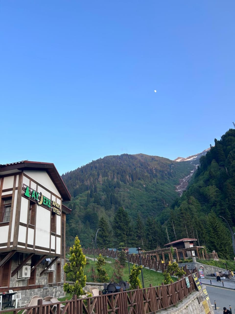 Property building, Natural landscape, Mountain view