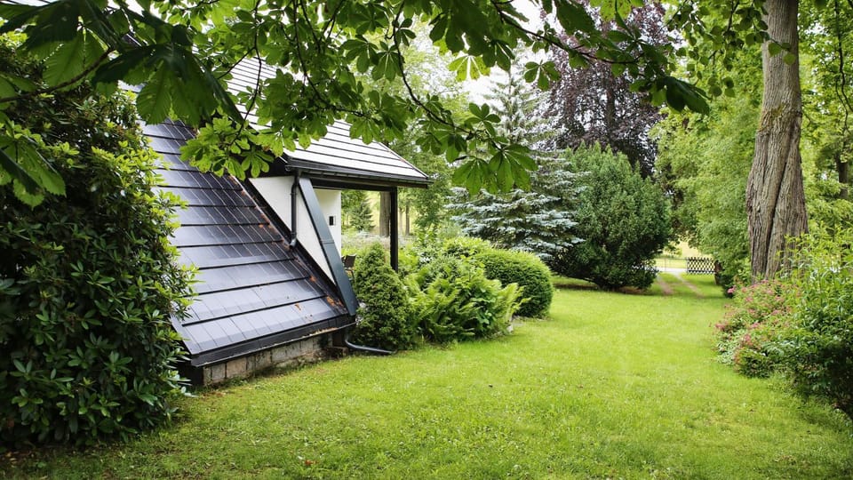 Property building, Garden