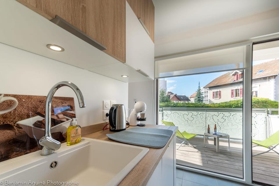 Villa Aniciaca - Recent apartment with private and secure parking Apartment in Annecy