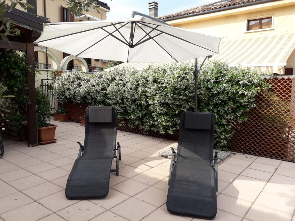 Patio, Balcony/Terrace