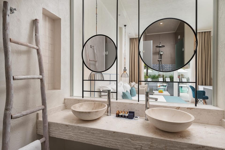 Bathroom, Open Air Bath