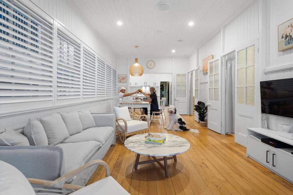 Rigi on Currumbin Beach House in Gold Coast
