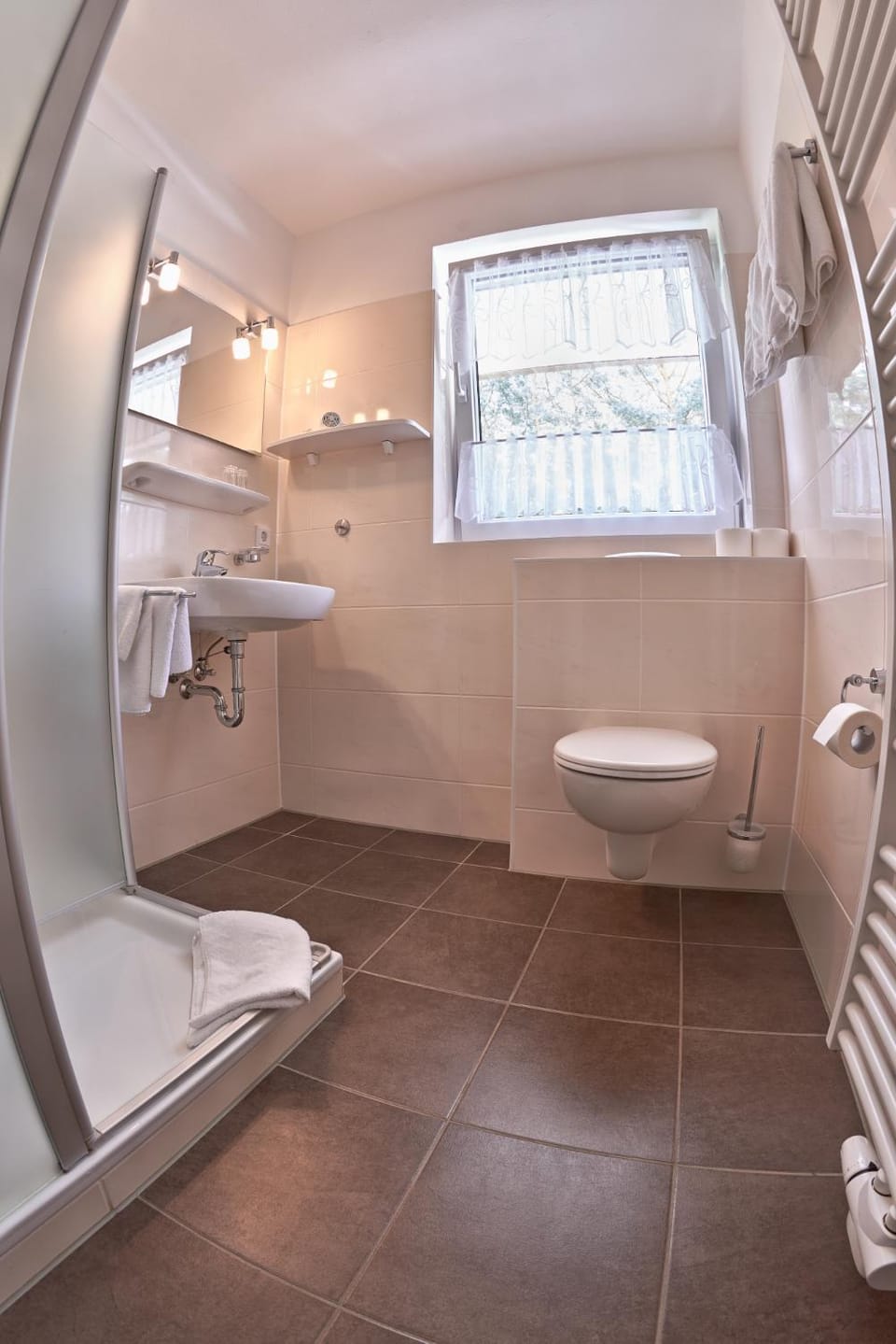 Day, Bathroom