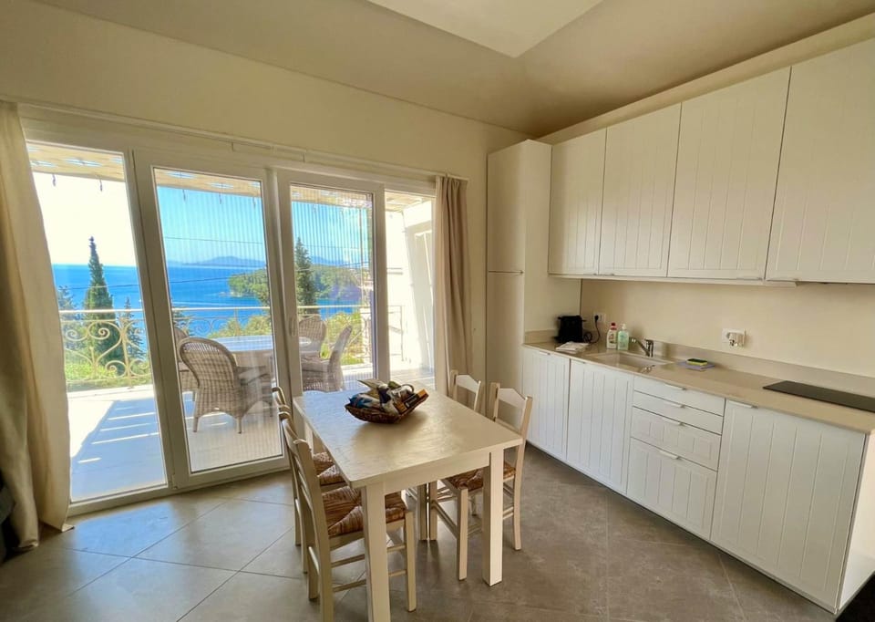 Balcony/Terrace, Seating area, Dining area, Sea view, Dinner, kitchen
