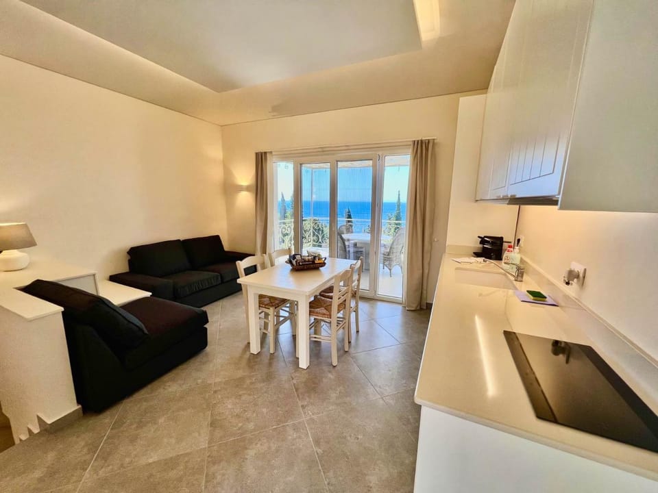 Living room, Sea view, Dinner, kitchen