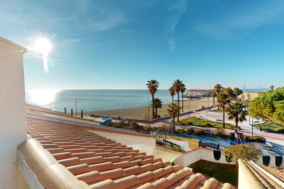 Balcony/Terrace, Beach, Sea view