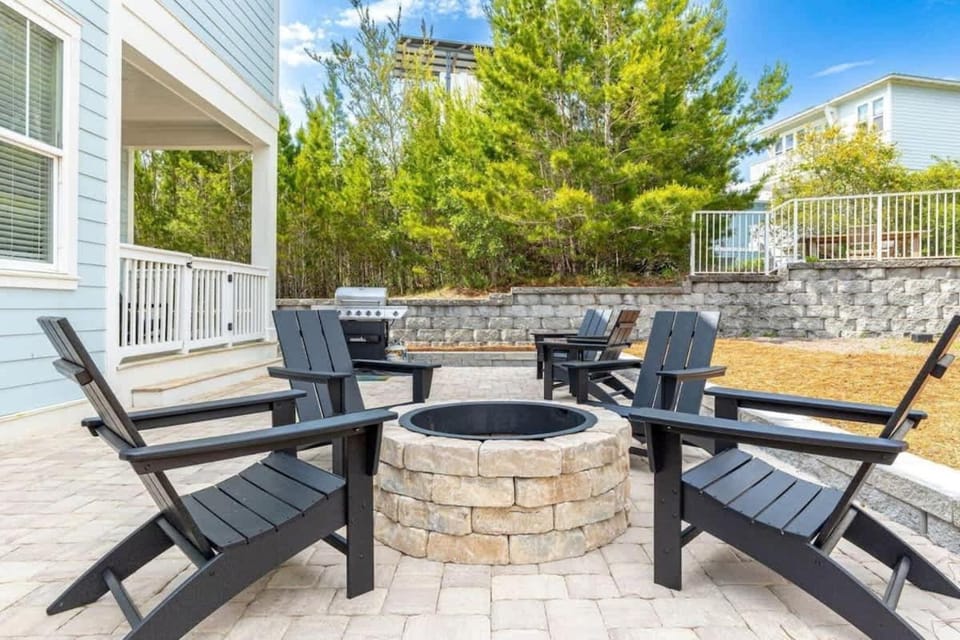 374 Gulfview Circle House in South Walton County