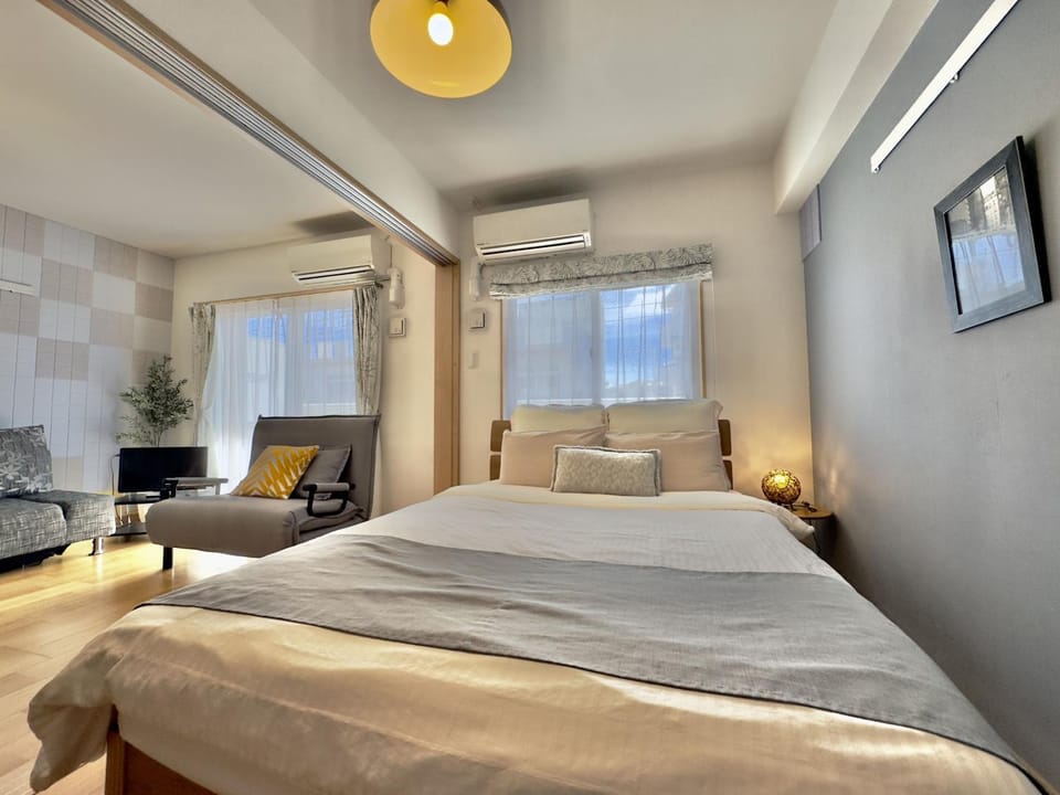 Living room, Seating area, Bedroom