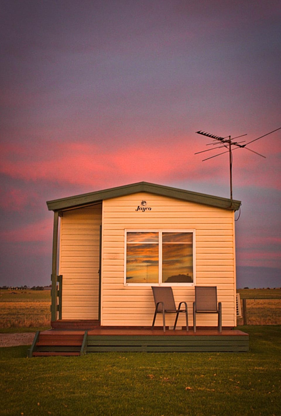 Lang Lang Caravan Park Campground/ 
RV Resort in Victoria
