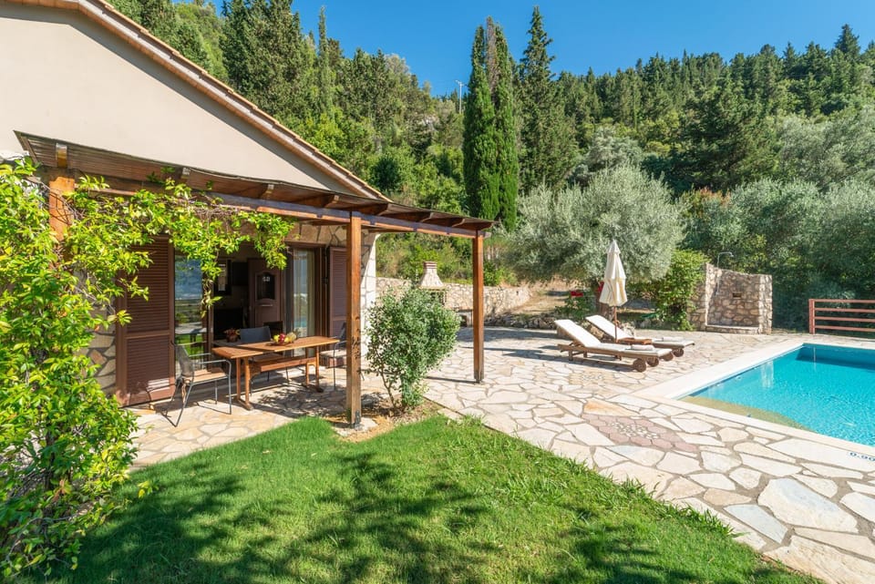 Patio, BBQ facilities, Garden, Garden view, Mountain view, Pool view, Swimming pool