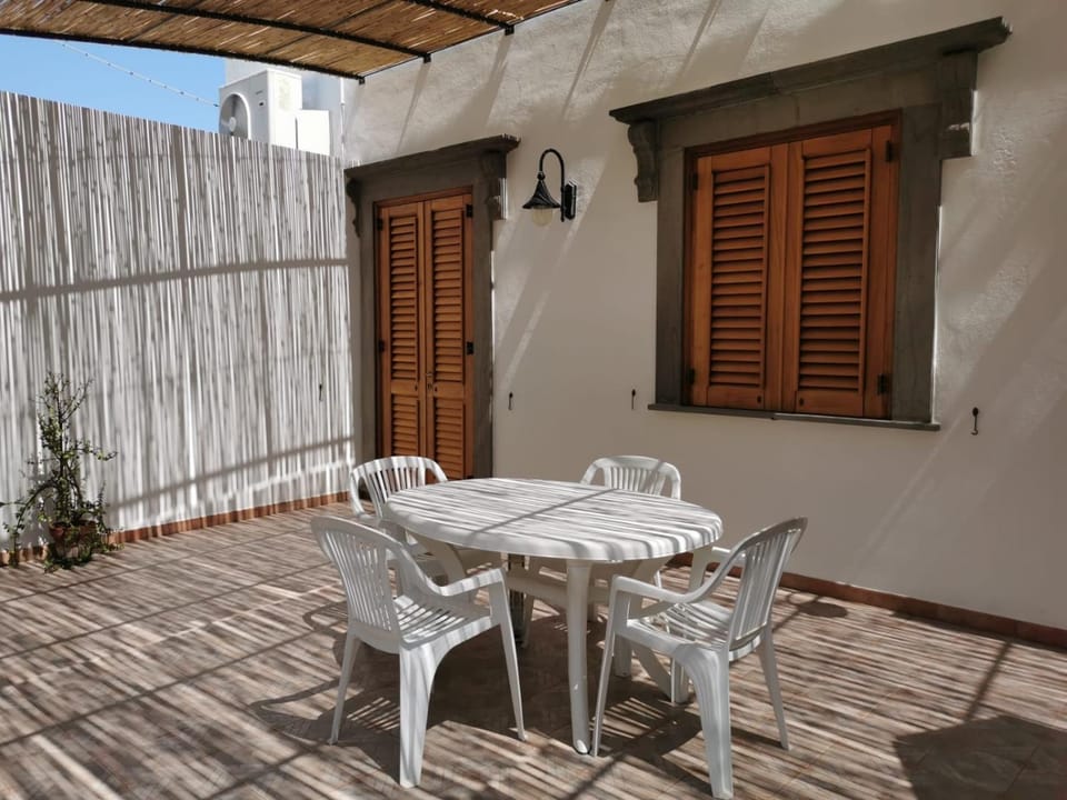 ANFORA Blu House in Canneto