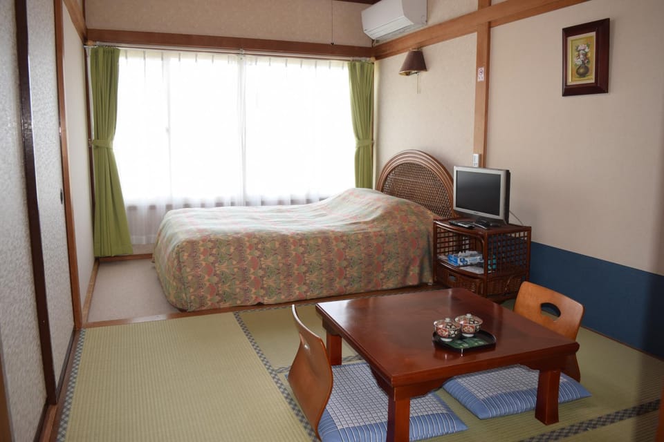 Pension Surf Rider Bed and Breakfast in Shizuoka Prefecture