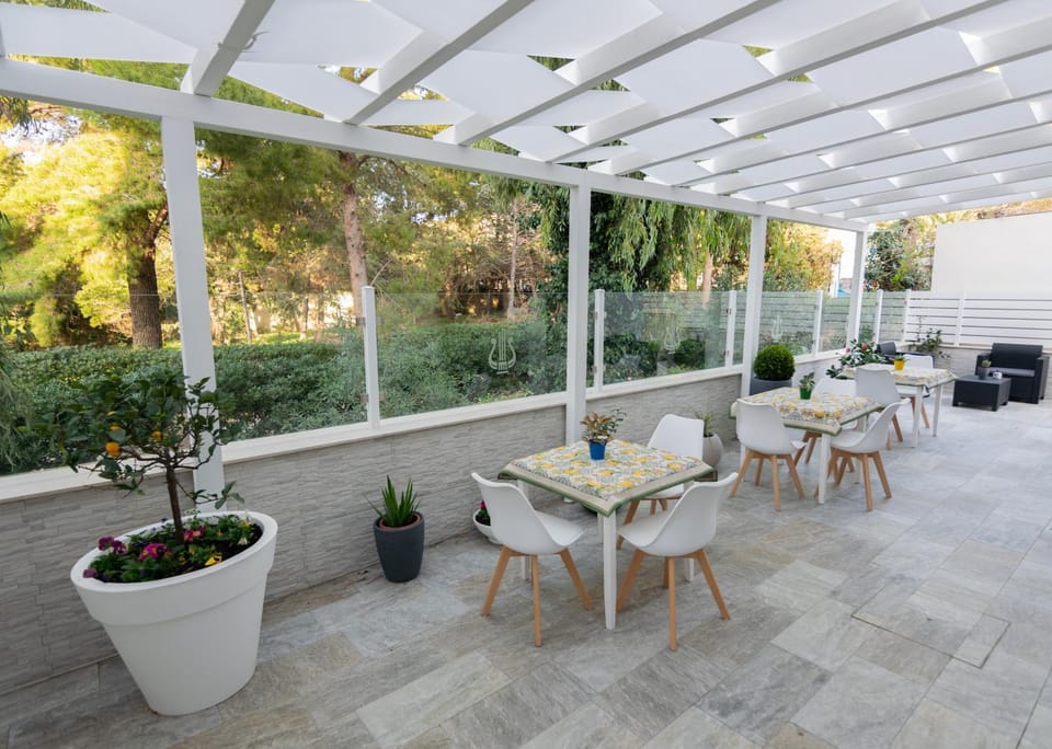 Property building, Garden