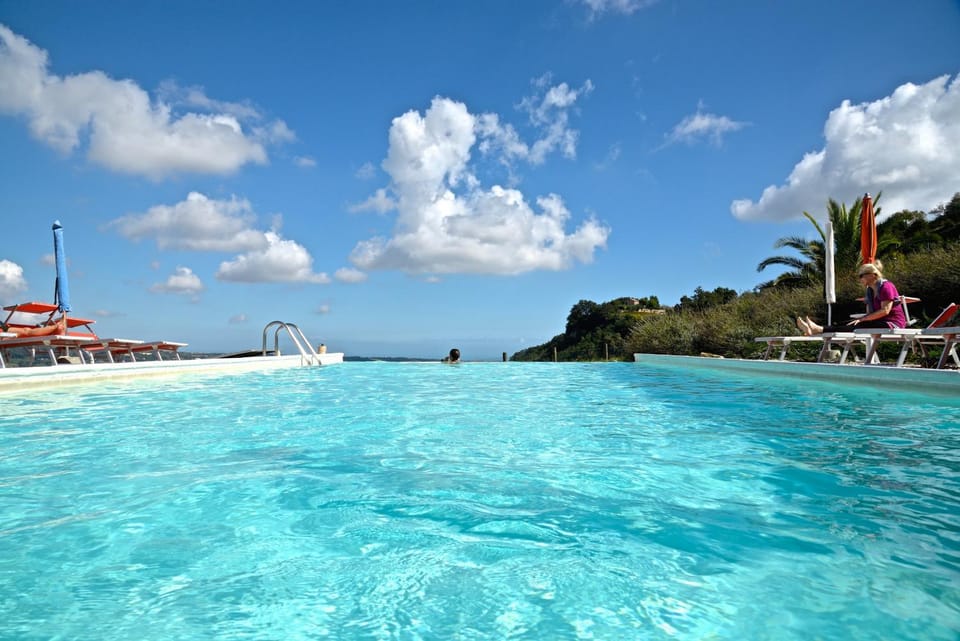 Solarium, Swimming pool