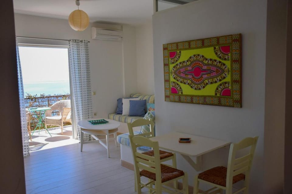 Balcony/Terrace, Living room, Dining area