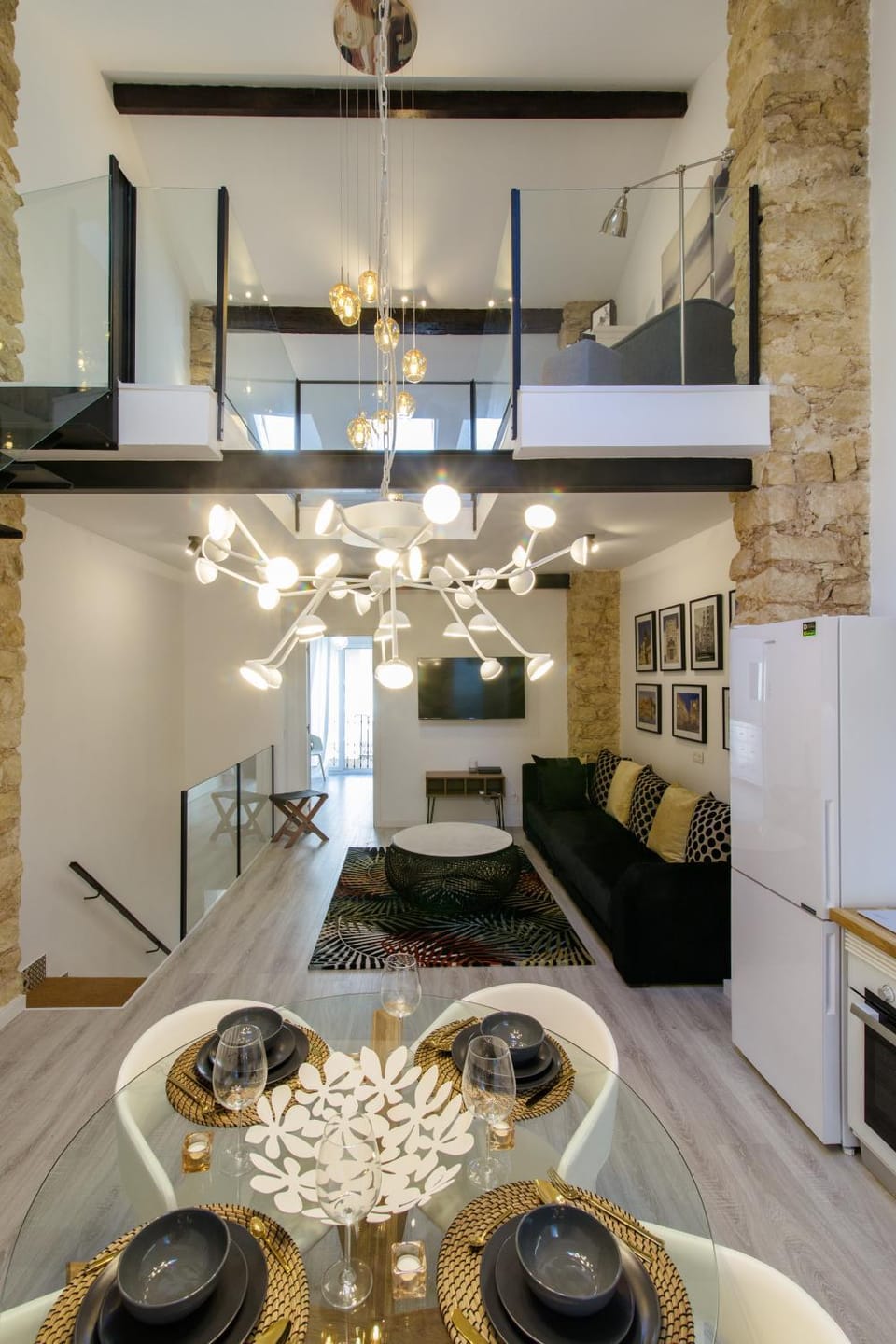 Communal lounge/ TV room