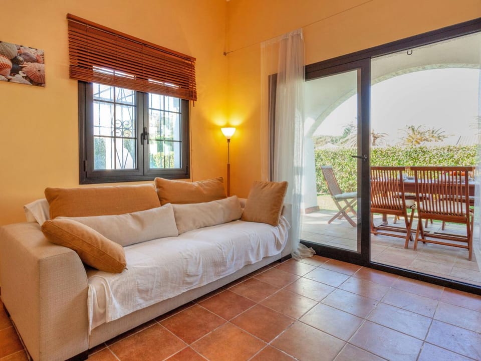 Holiday Home Ducados Golf by Interhome House in Baix Empordà