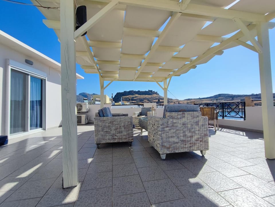 View (from property/room), Balcony/Terrace, Seating area