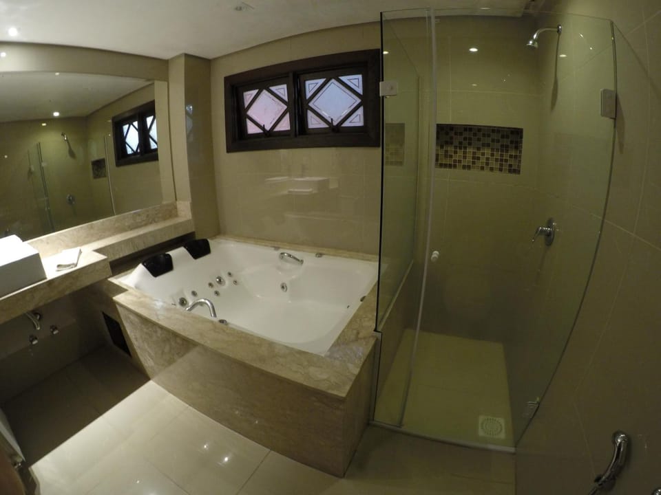 Hot Tub, Hot Tub
